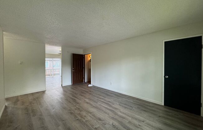 2 beds, 1 bath, 840 sqft, $1,350, Unit 685