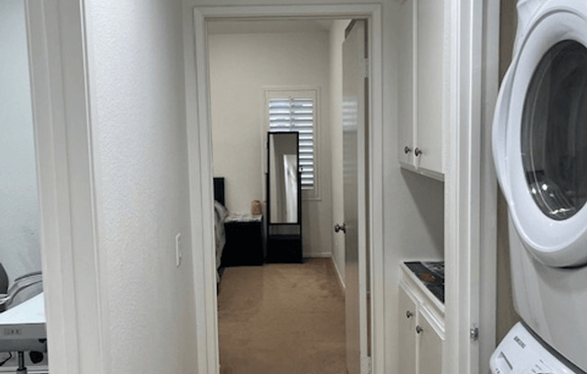 2 beds, 2 baths, $3,150