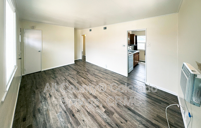 607 BROOKSHIRE AVE