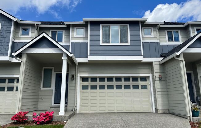 Goregous 3 Bedroom Home Ready for Hot Summer Days with Central Air!