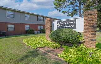 Welcome To Orleans Square