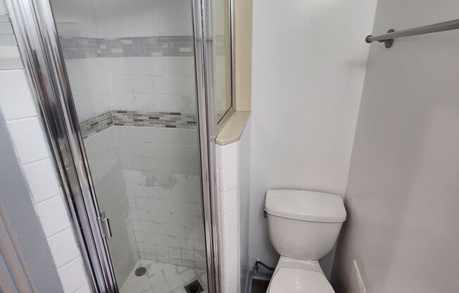 Studio, 1 bath, $1,400, Unit 02