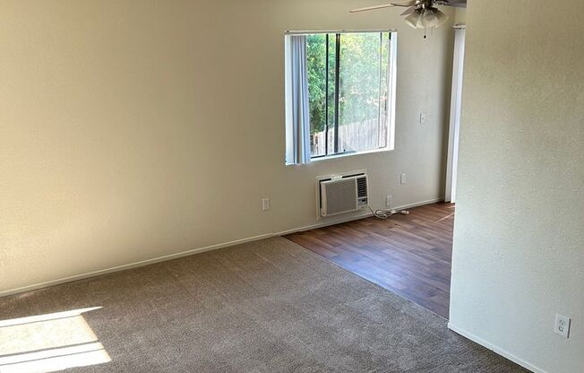 2 beds, 2 baths, 900 sqft, $2,200, Unit 49