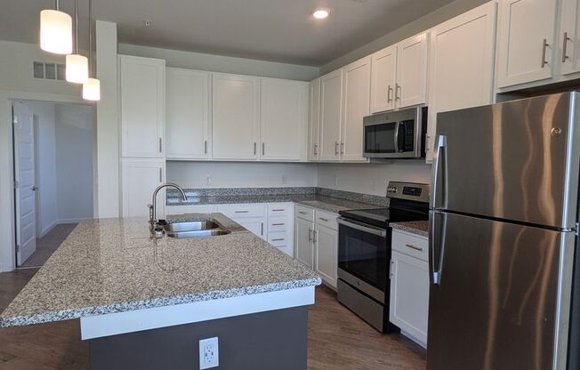 2 beds, 2 baths, 1,167 sqft, $1,902, Unit RES-401