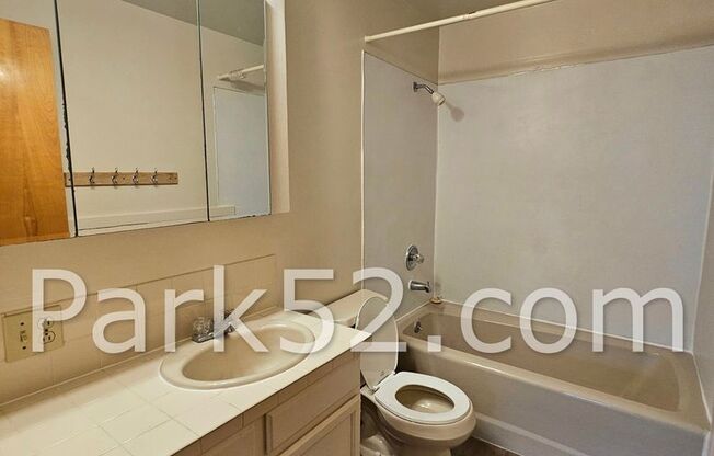 3 beds, 1.5 baths, $2,195