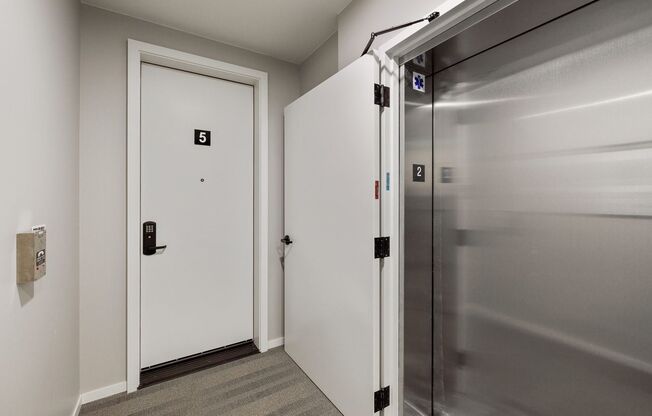 2 beds, 2 baths, $4,250, Unit # 5