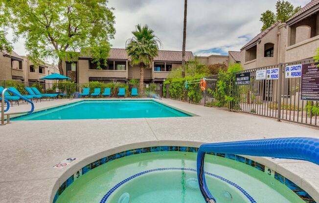 2 beds, 2 baths, 919 sqft, $1,675, Unit 1098