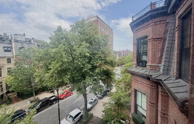 363 BEACON ST