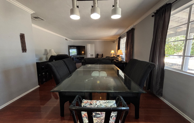 4132 N 33 ST