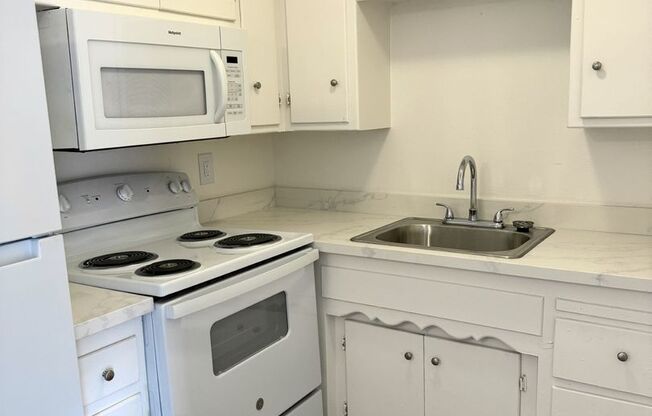 1 bed, 1 bath, 650 sqft, $1,395, Unit 5307-43