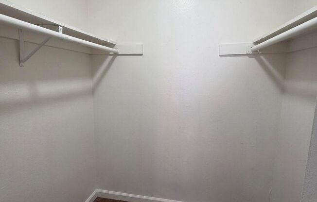 1 bed, 1 bath, 720 sqft, $1,795, Unit 406-02