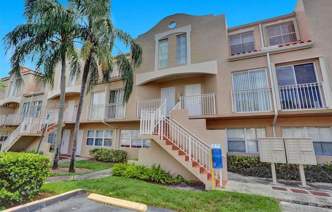 675 NORTHWEST 85 CT