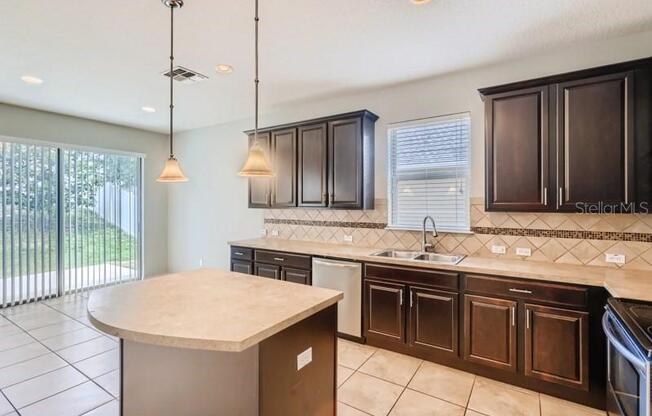 20919 OLDENBURG LOOP