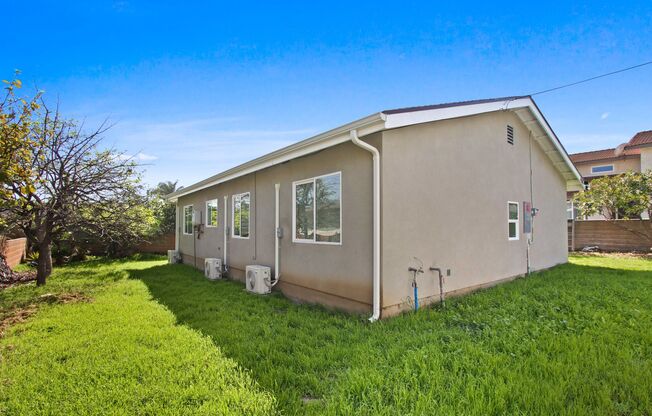 3 bed and 3 bath back house