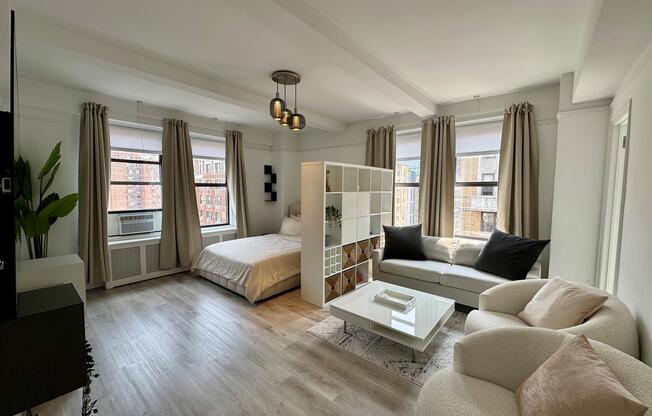 243 W AVE 1401