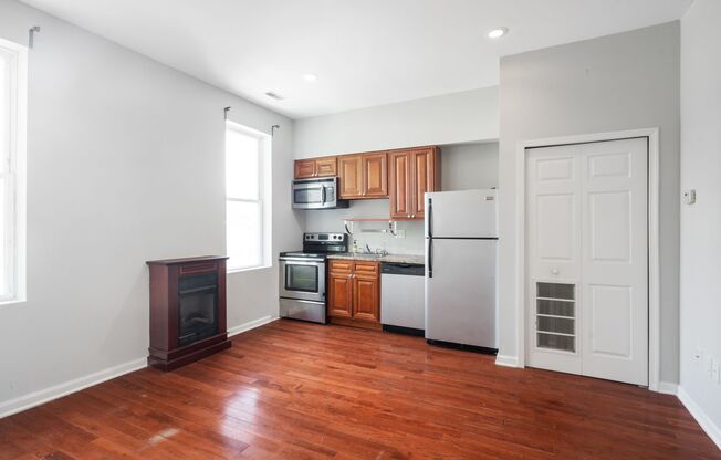 1422 Christian Street