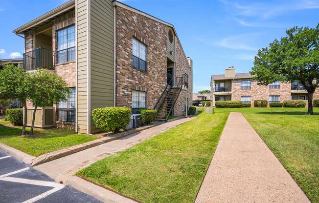 Lakeridge Apartment Homes in Irving, Texas, TX