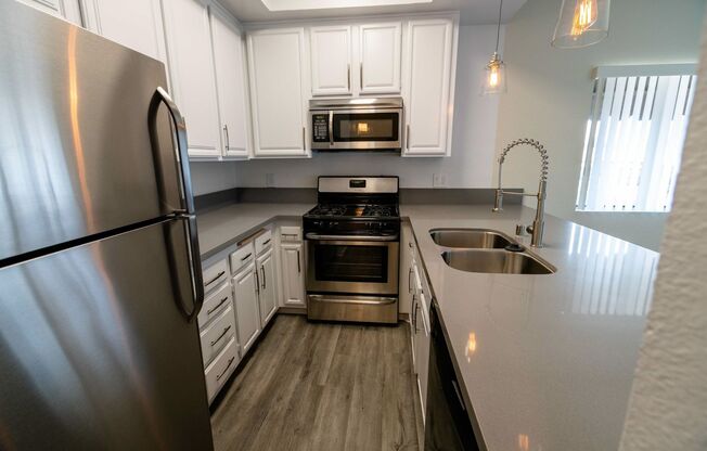 1 bed, 1 bath, 600 sqft, $1,998, Unit 312