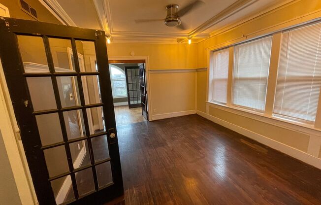 6 beds, 2 baths, 3,000 sqft, $2,849, Unit UNIT 19