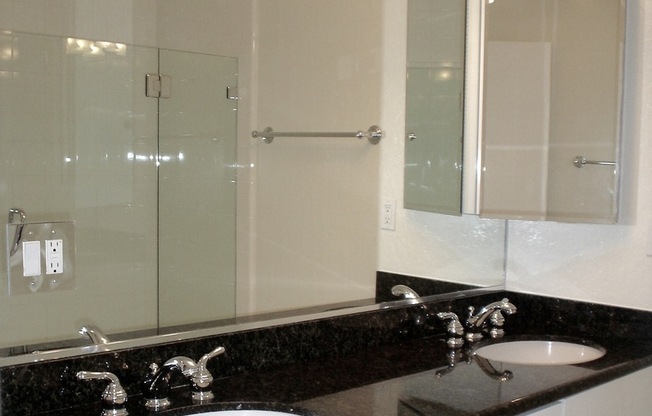 2 beds, 1.5 baths, 1,000 sqft, $3,195, Unit 09