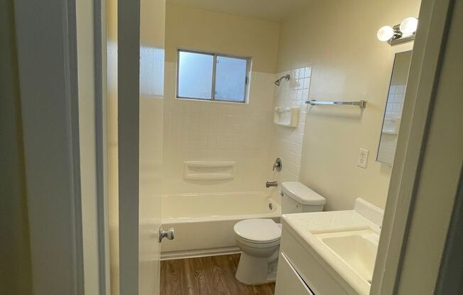 2 beds, 1 bath, $2,695, Unit 1234