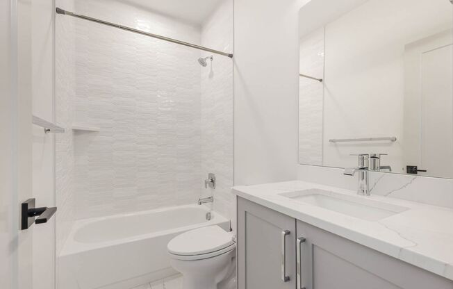 3 Bedroom Modern Townhouse in the Heart of Fremont