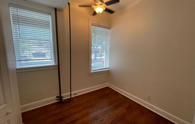 2 beds, 1 bath, $2,150, Unit Unit 15B
