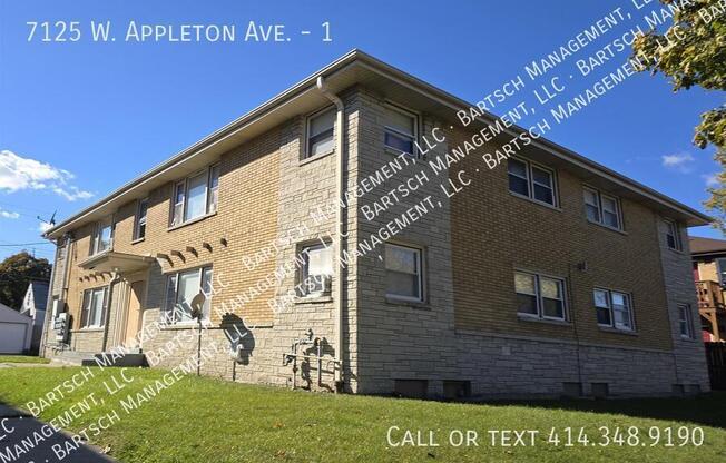 7125 W APPLETON AVE