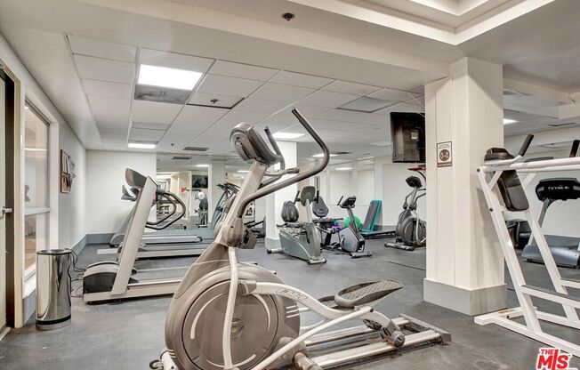 10600 Wilshire Blvd Apt. 611