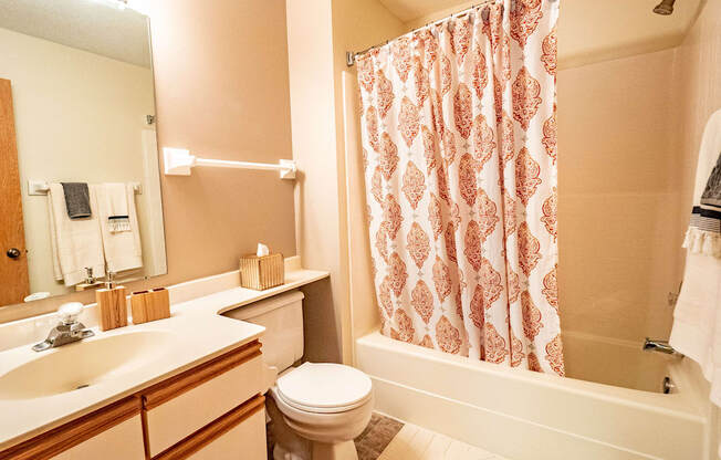 Plymouth Square Bathroom