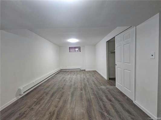 Studio, 1 bath, 330 sqft, $1,300, Unit 1B