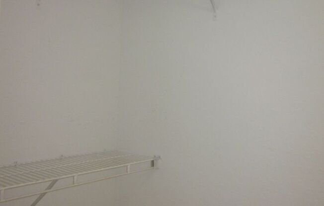 2 beds, 2 baths, $1,650, Unit # 514