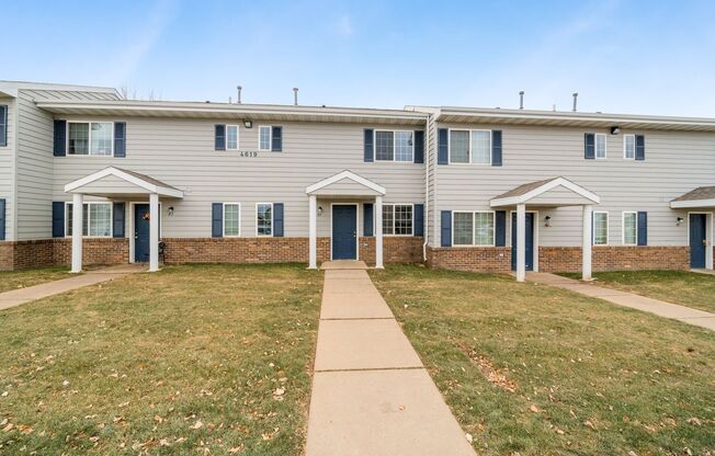 Eastpointe Townhomes