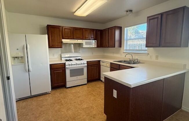 3 beds, 2.5 baths, 1,897 sqft, $1,895, Unit 197 Peppergrass Cv.