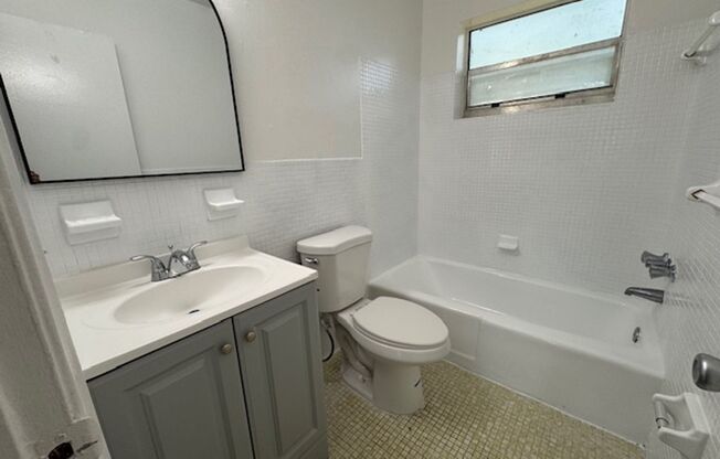 6031 Polk St Hollywood, FL 33024