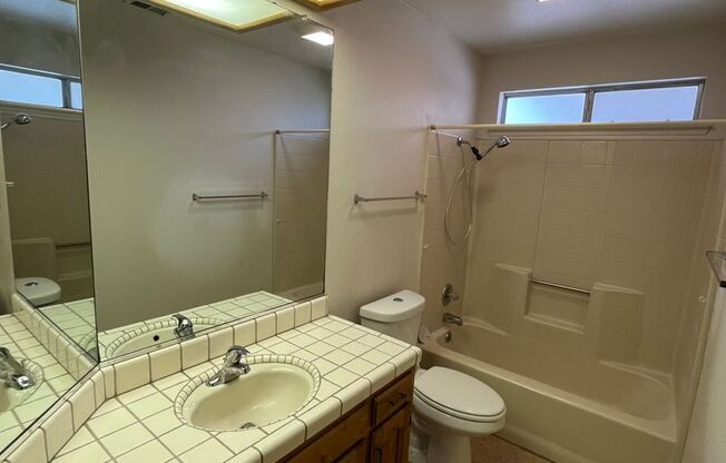 3 beds, 2 baths, $1,950