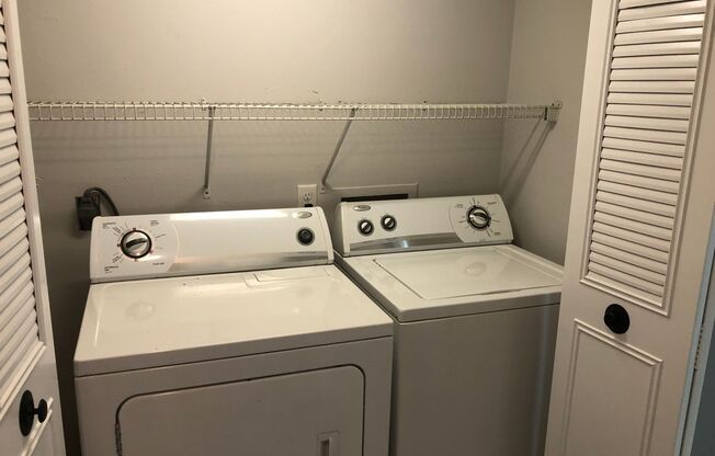 2 beds, 2 baths, 955 sqft, $1,179, Unit 5901E