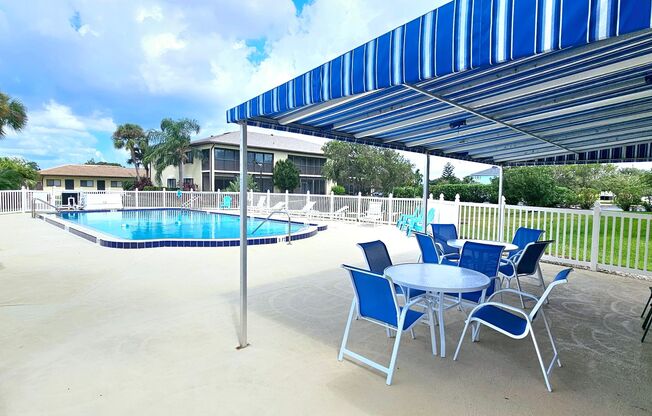 Riverfront Community with Resort Ammenities. 2/2 second Floor. Cocoa Beach