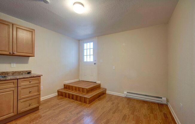 1 bed, 1 bath, 278 sqft, $1,750, Unit 106