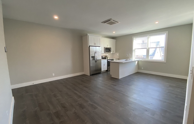 24 Norwood St