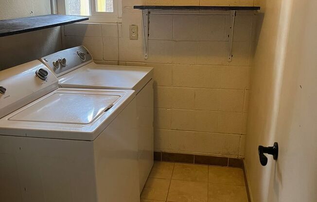 2 beds, 1 bath, $1,850