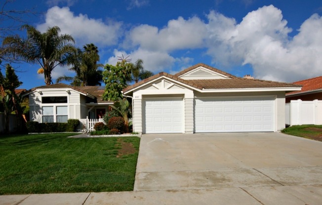 Spacious 4BR/2.5BA Single Level Home in Oceanside!