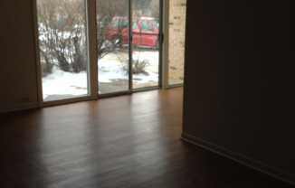 336 N GRN BAY RD