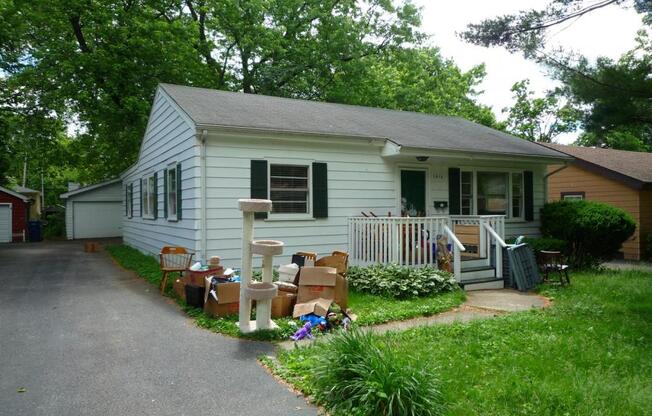 1416 MAIN ST
