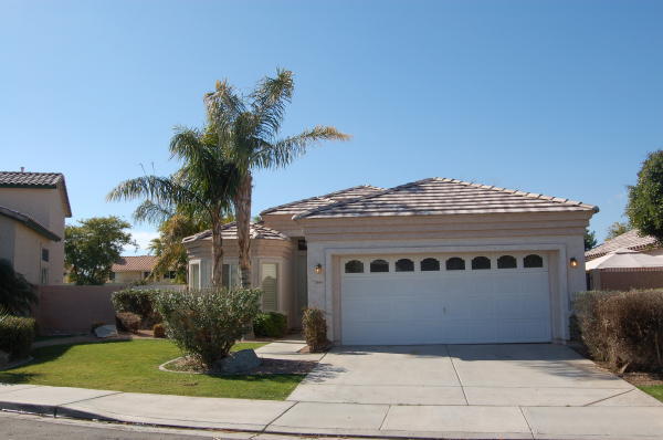 Ocotillo lakes waterfront home for rent