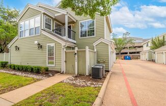 Beautiful Townhome!