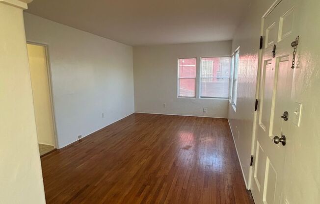 Two bedroom House w/ detached Garage available now