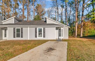 2 Bed 1 Bath updated duplex