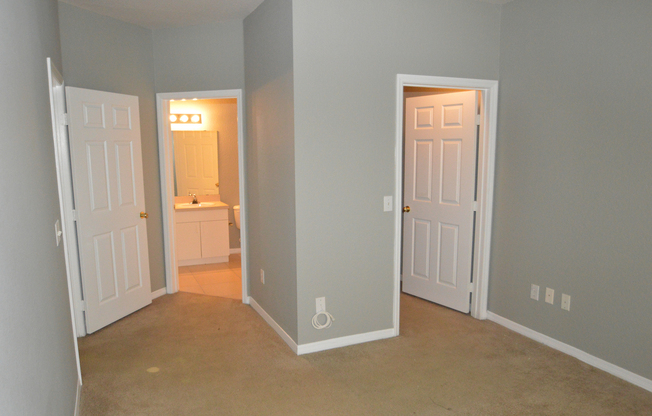 2 beds, 2 baths, $1,650