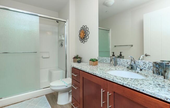 2 beds, 2 baths, 1,038 sqft, $1,920, Unit 2041